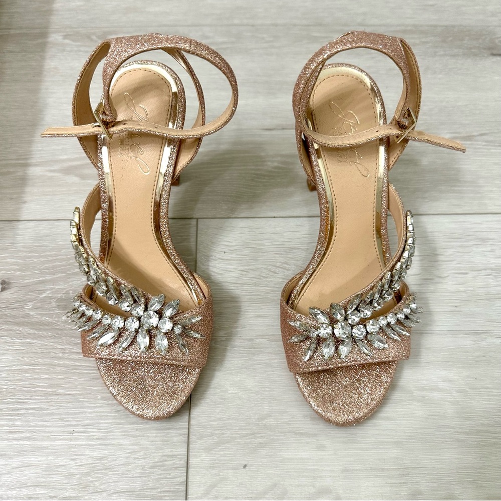 Badgley Mischka Jewel Kaira Crystal Embellished Rose Gold Sandals Heels 5 5.5